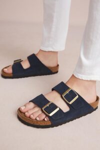 trendy women flip flop sandle